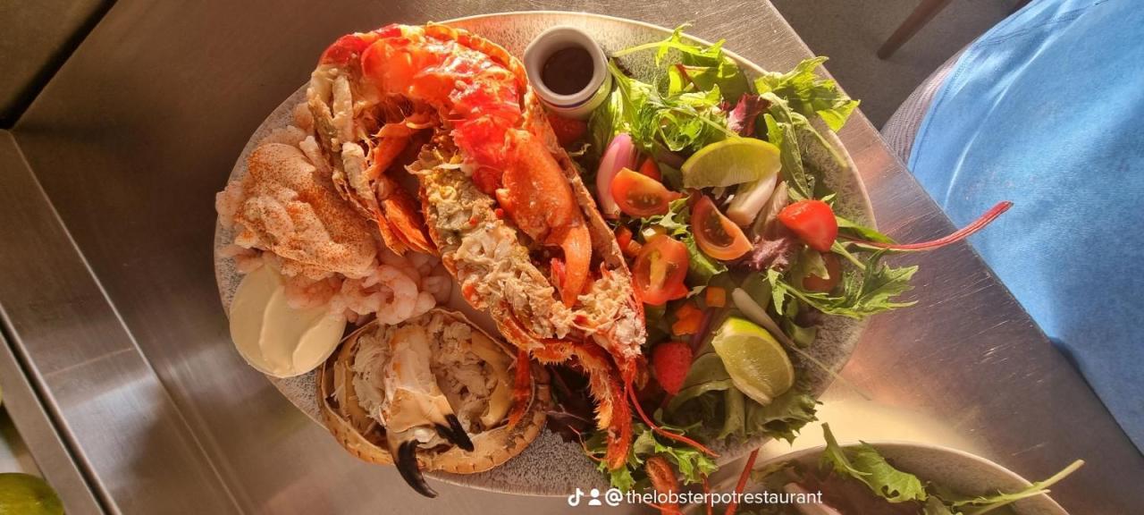 The Lobster Pot Cottage Church Bay Llanrhyddlad ภายนอก รูปภาพ