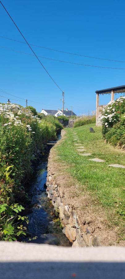 The Lobster Pot Cottage Church Bay Llanrhyddlad ภายนอก รูปภาพ